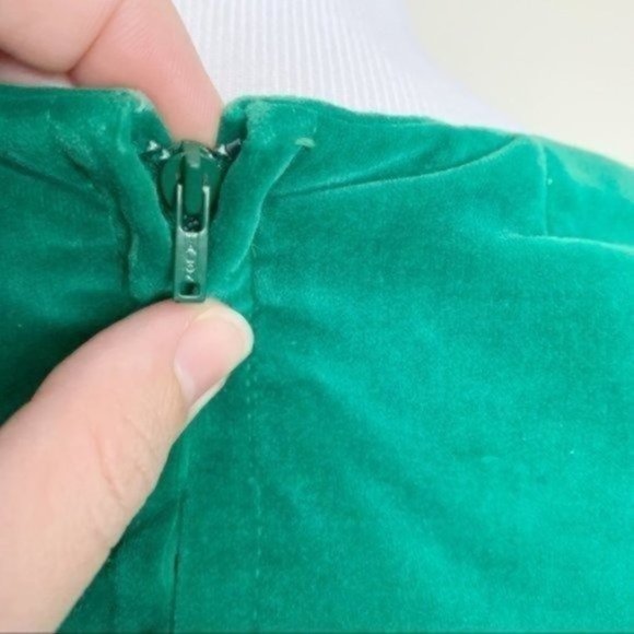 Vintage 50s 60s Emerald Green Velvet Long Sleeve Midi Dress XS/S - Picture 8 of 8